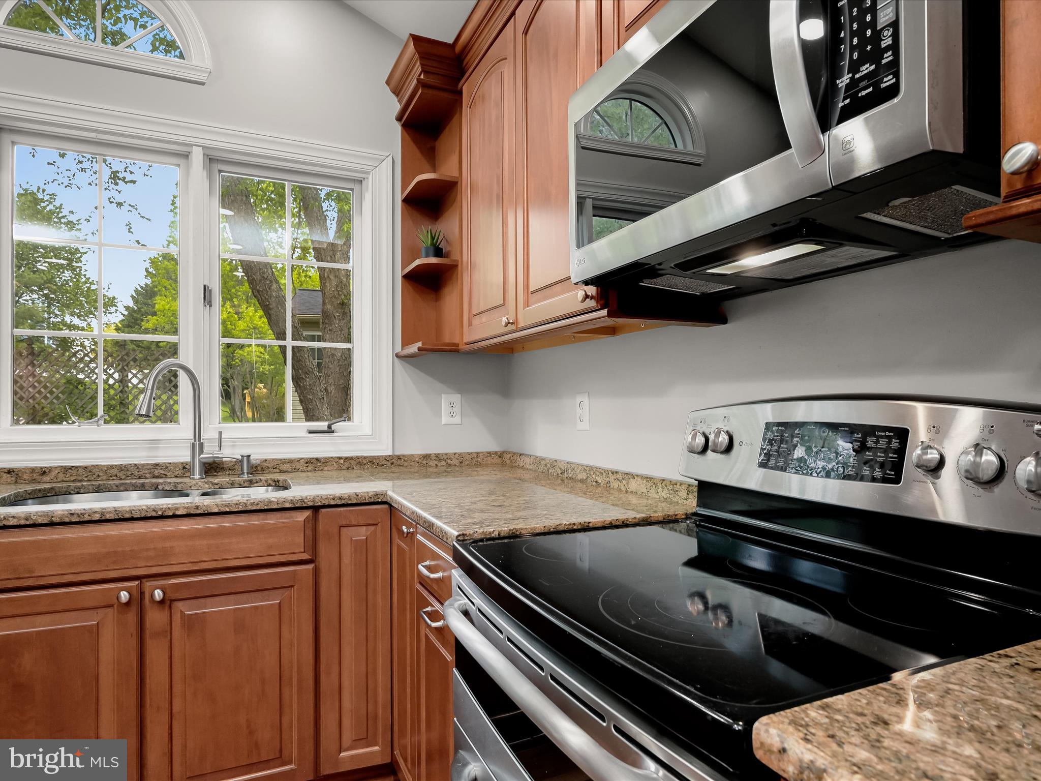 MONTGOMERY MEADOWS - Residential