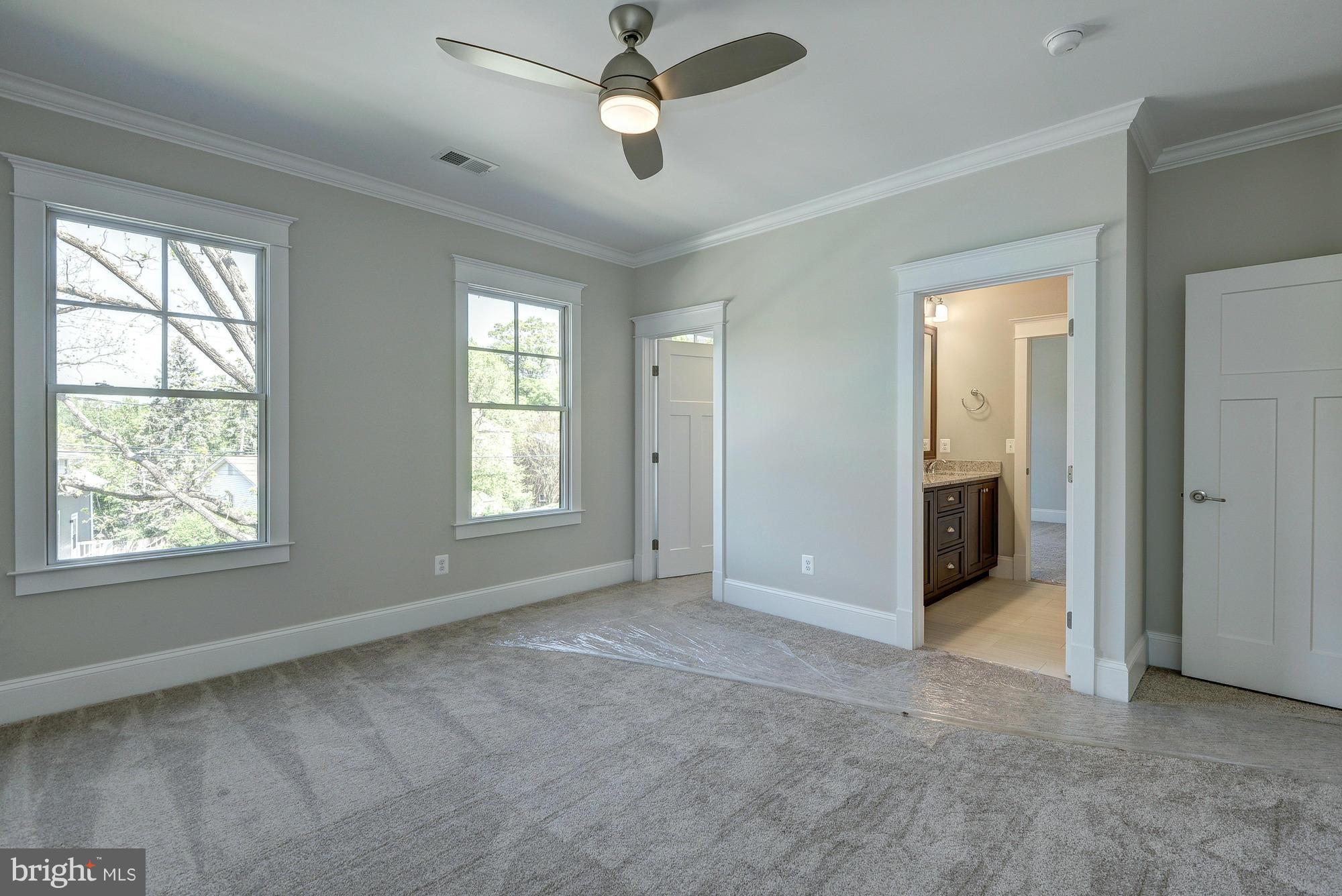 COUNTRY CLUB HILLS - Residential