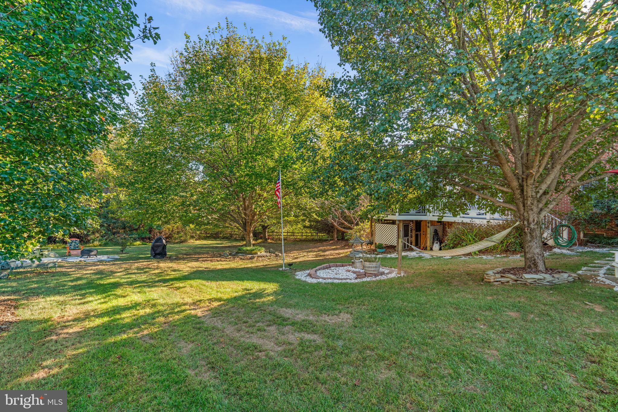 HUNTERBROOKE - Residential