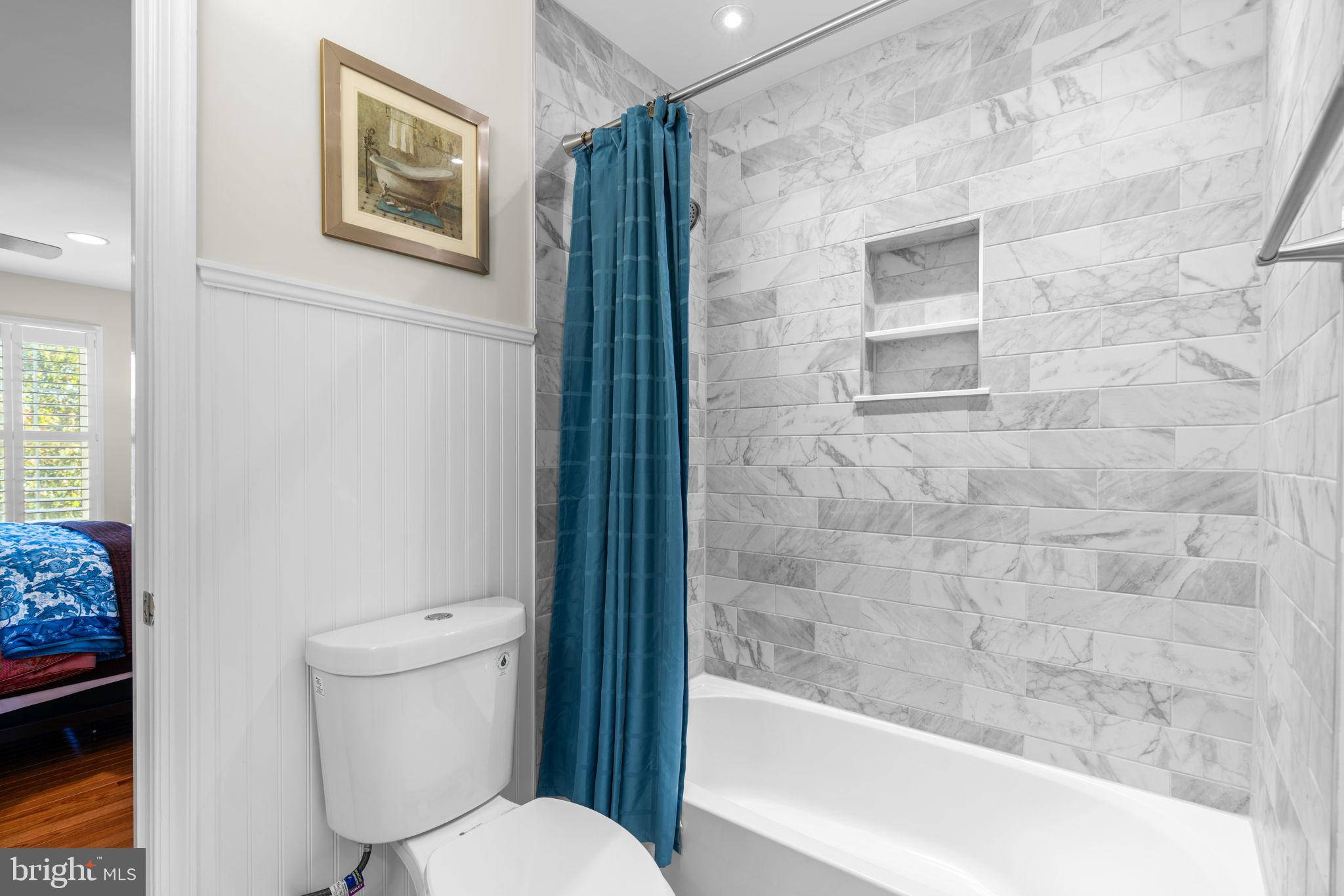 HUNTERBROOKE - Residential