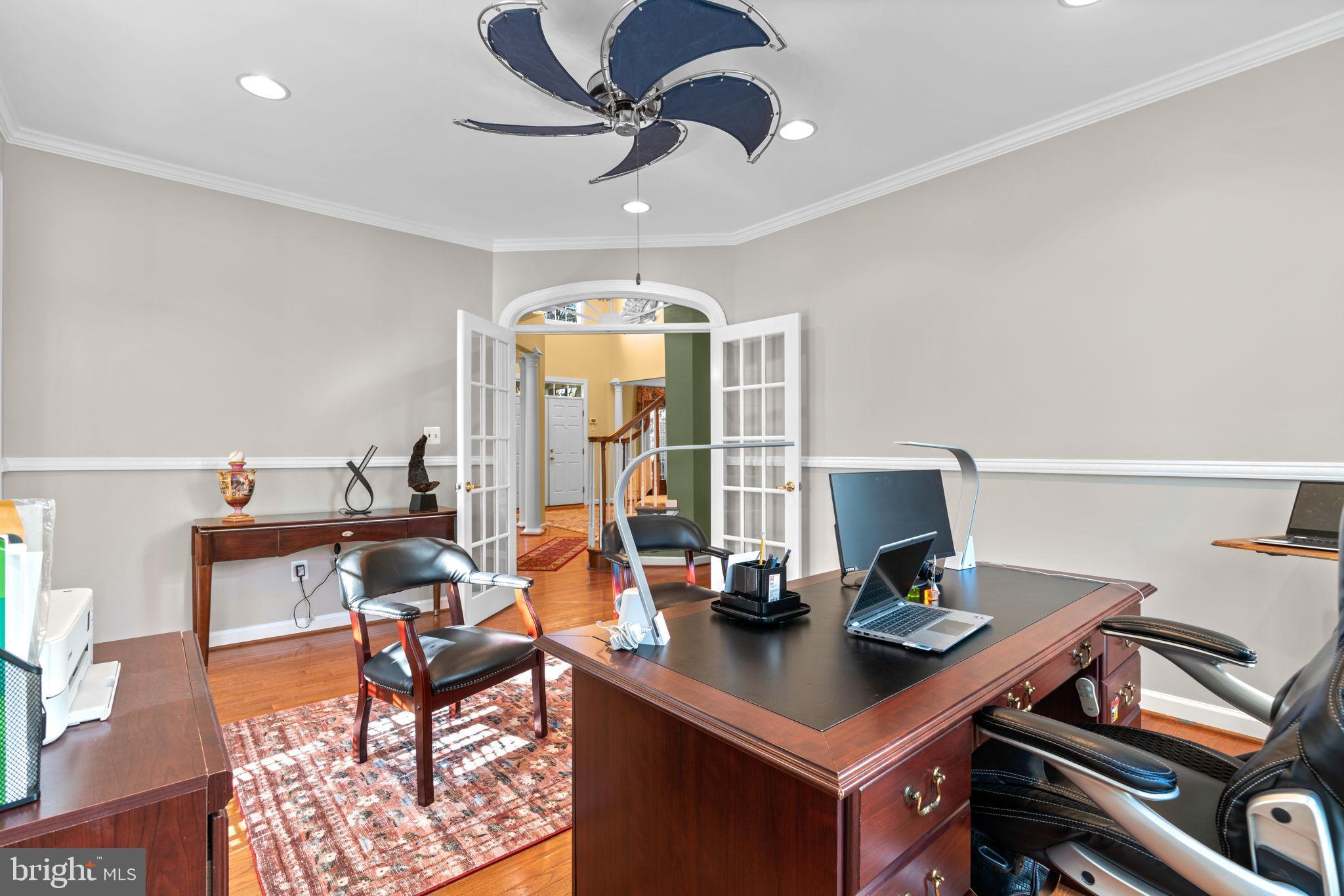 HUNTERBROOKE - Residential