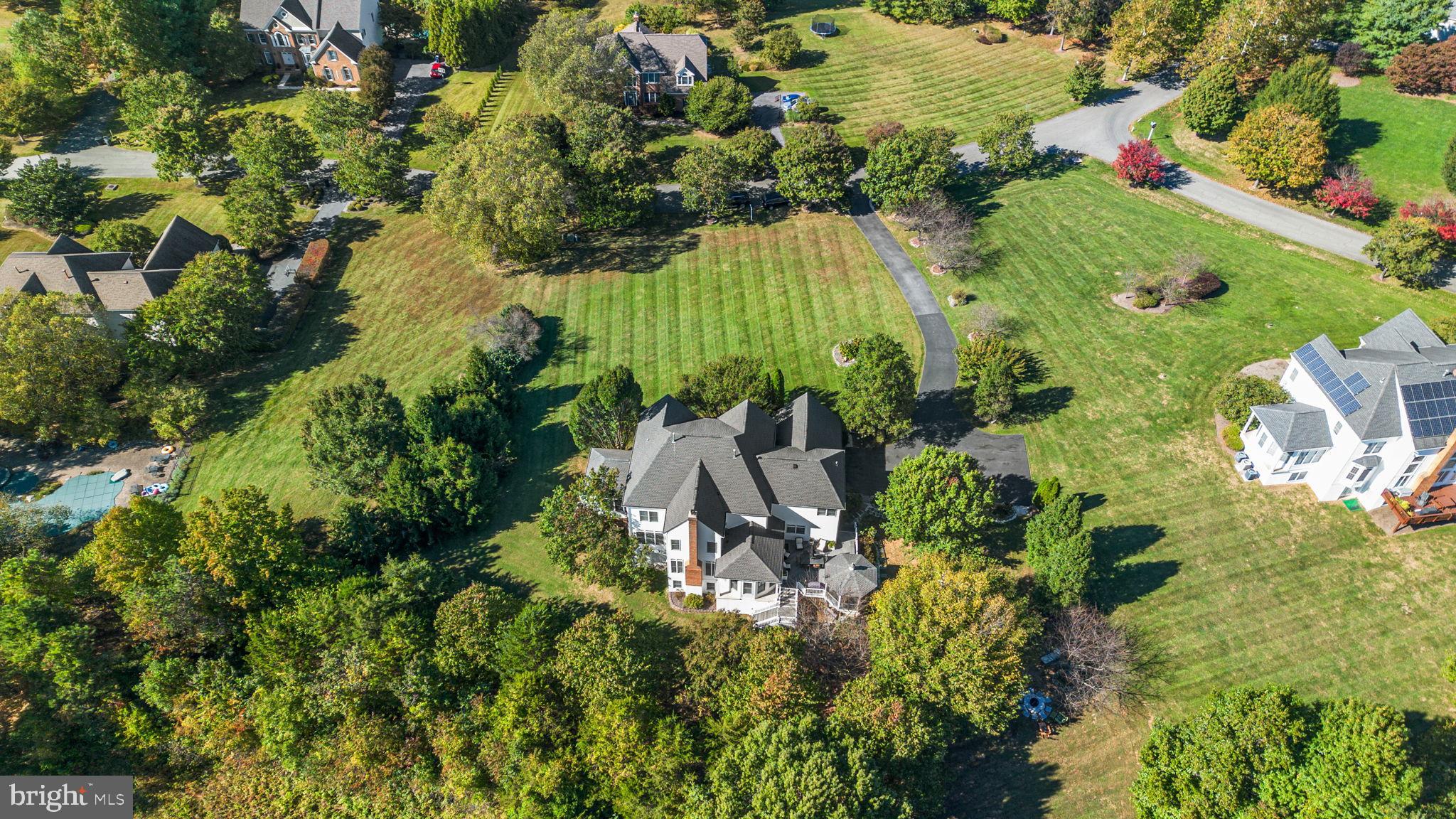 HUNTERBROOKE - Residential