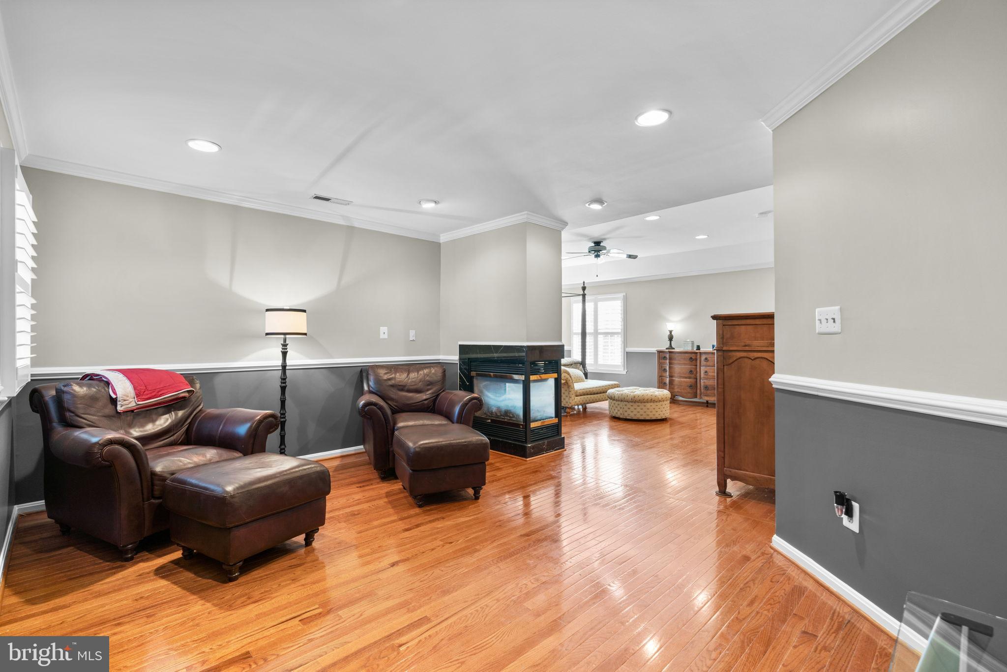 HUNTERBROOKE - Residential