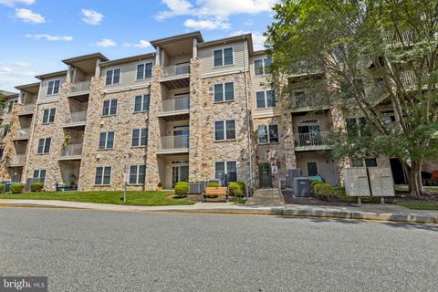 Photo of 3000 - Unit Fountainview Circle, NEWARK, DE 19713 (MLS # DENC2088420)