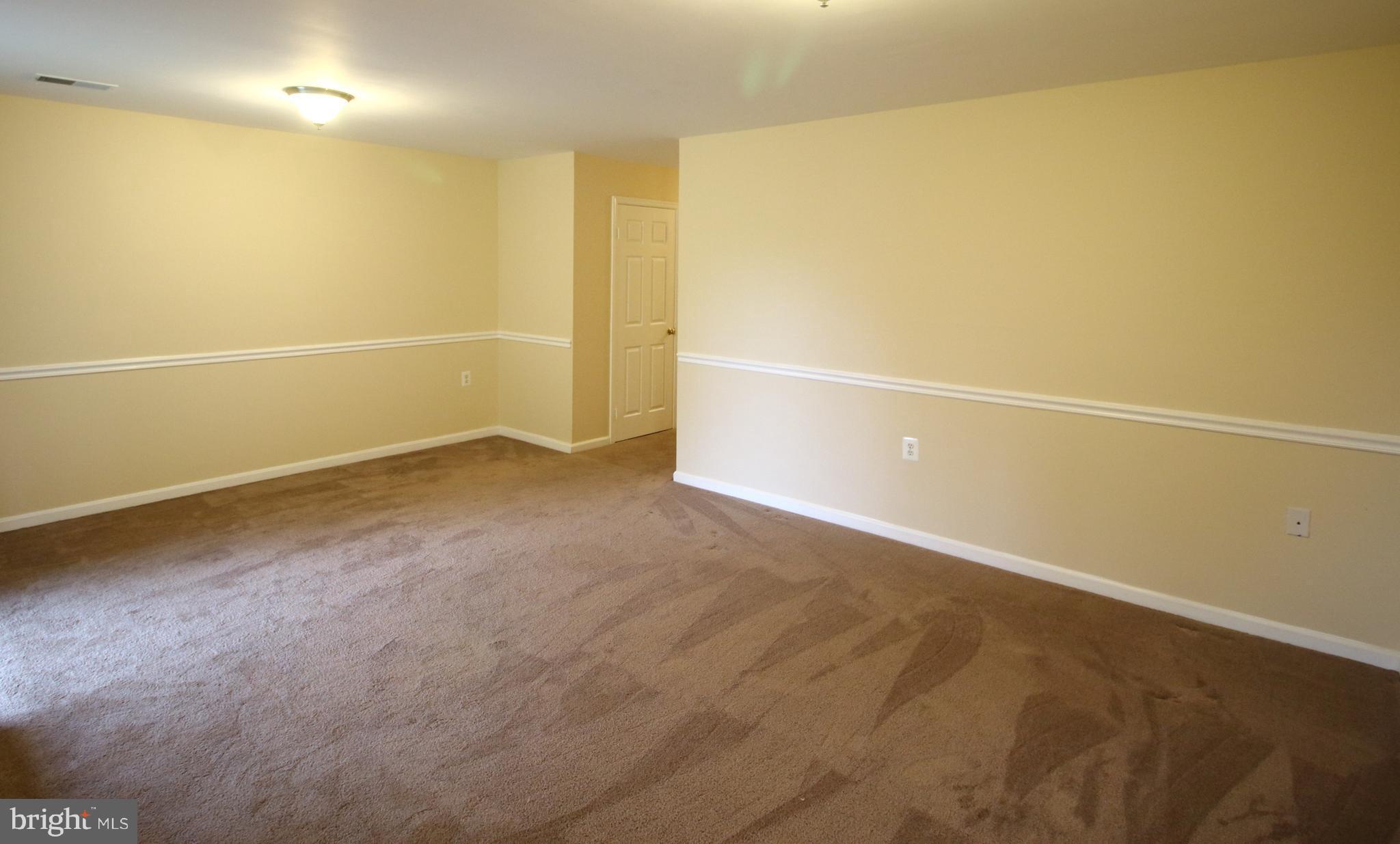 LAKE RIDGE - Residential Lease