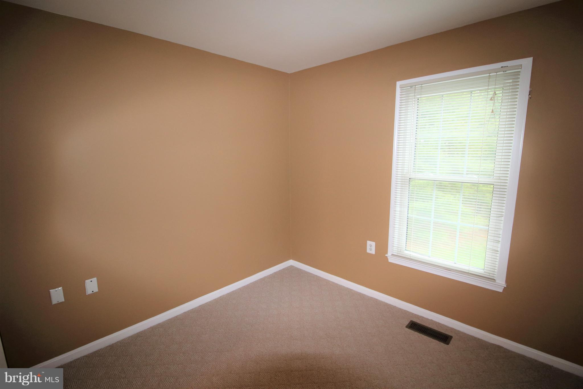 LAKE RIDGE - Residential Lease