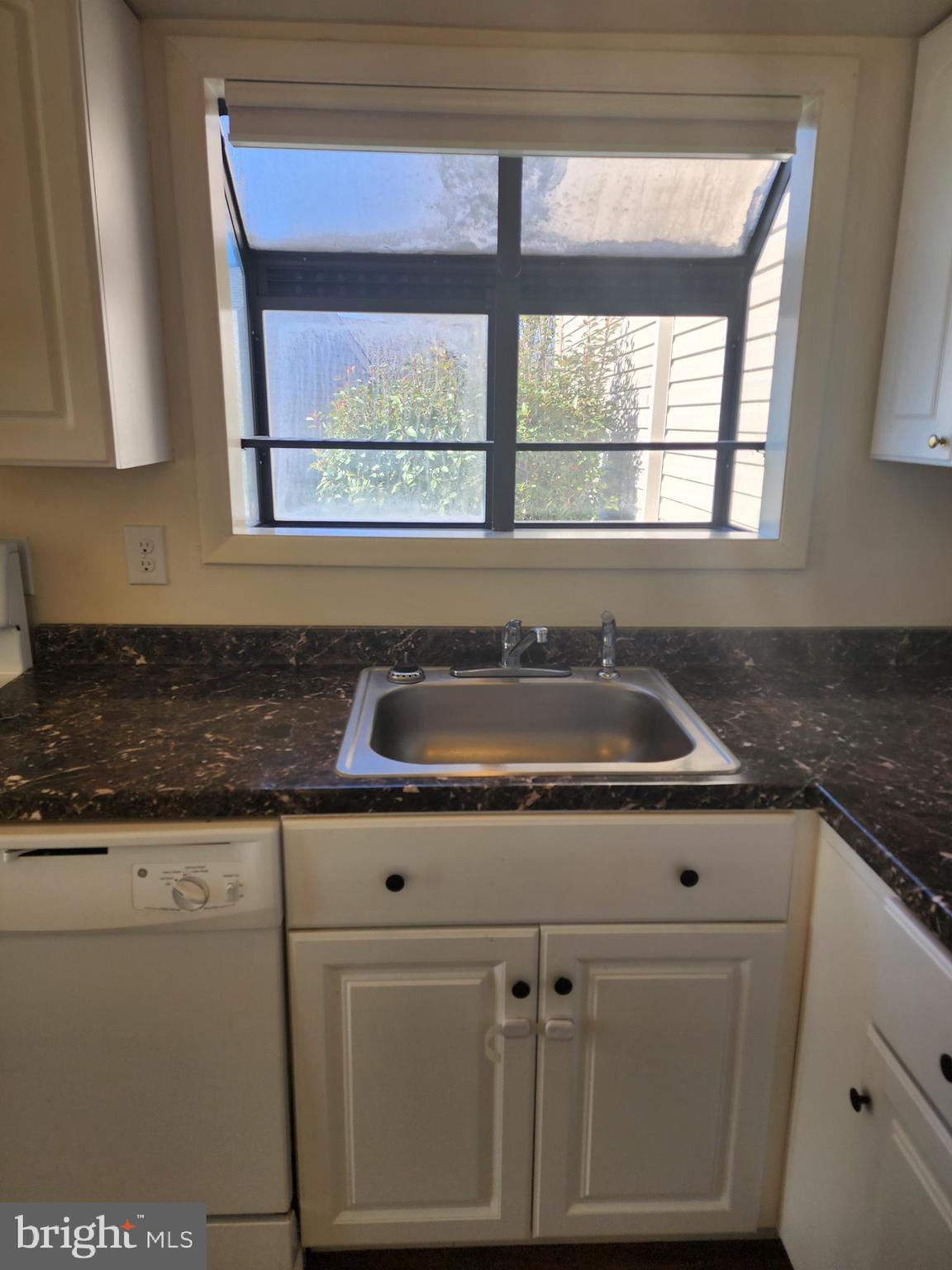 KENT COVE - Residential Lease