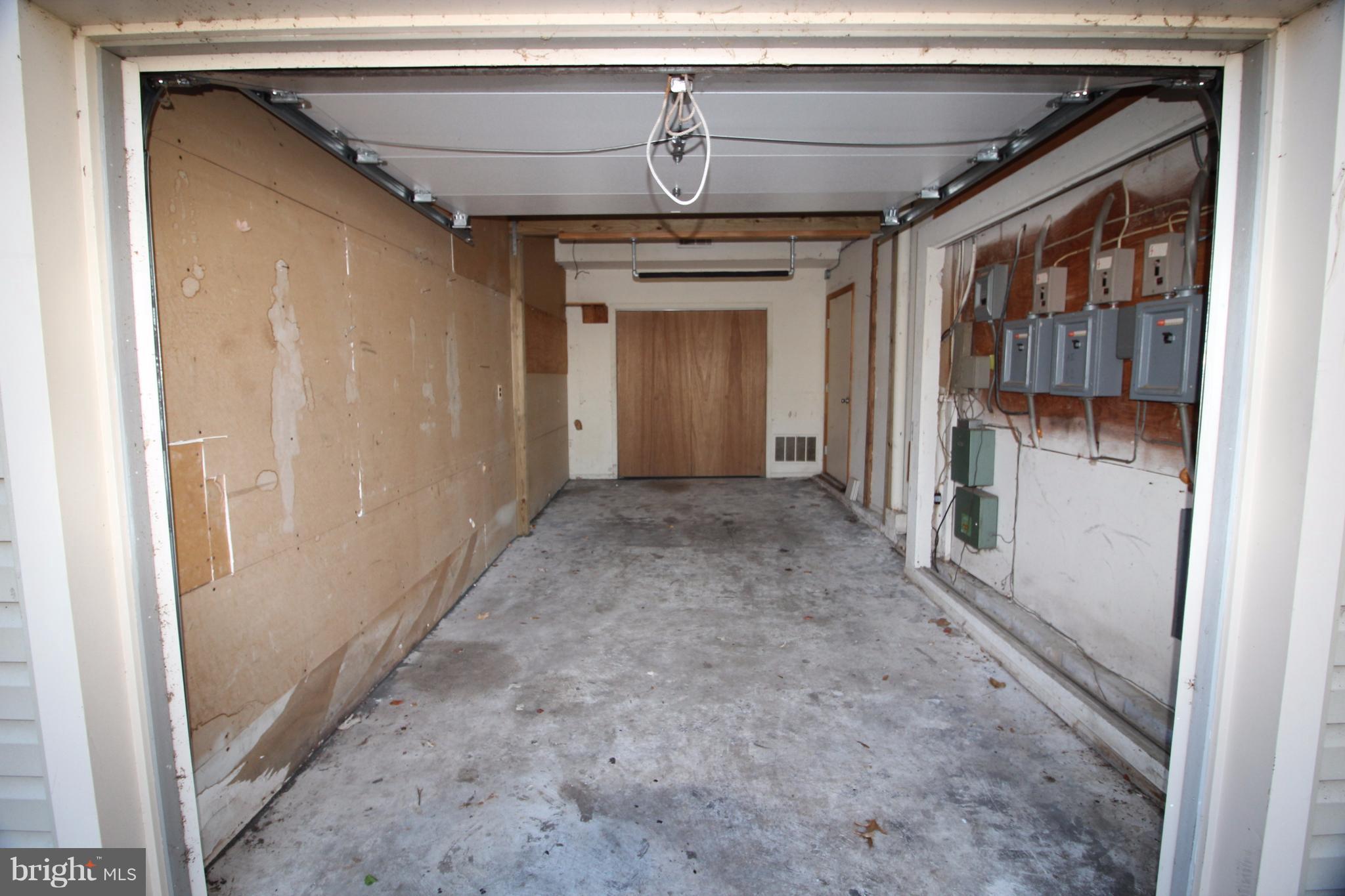 KENT COVE - Residential Lease