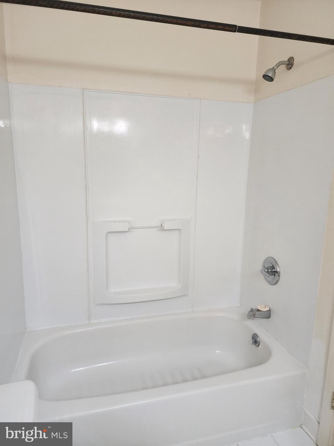 KENT COVE - Residential Lease