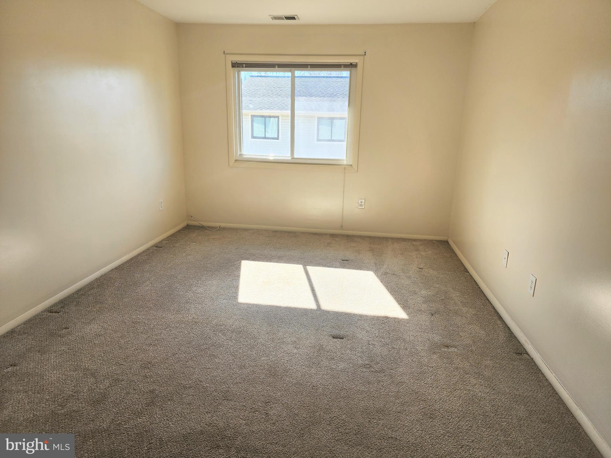 KENT COVE - Residential Lease