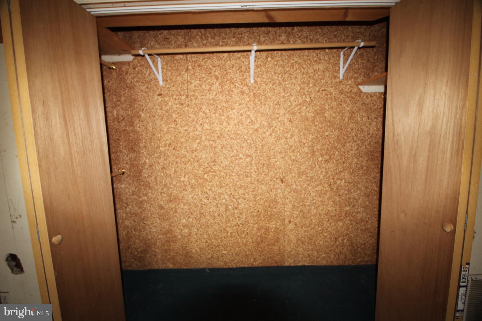 KENT COVE - Residential Lease