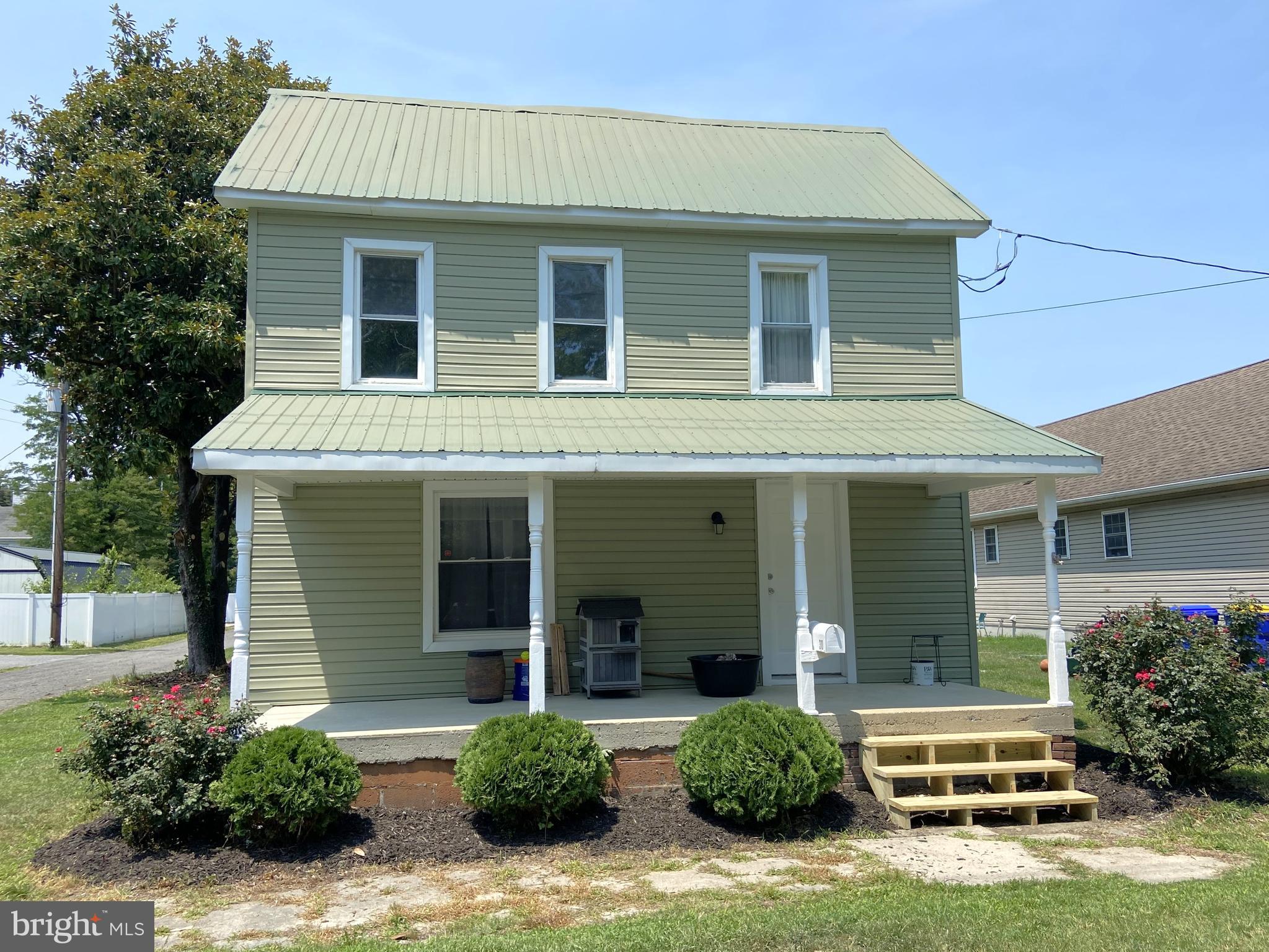 Photo 1 of 3 — 310 HARRINGTON STREET, SEAFORD, DE 19973