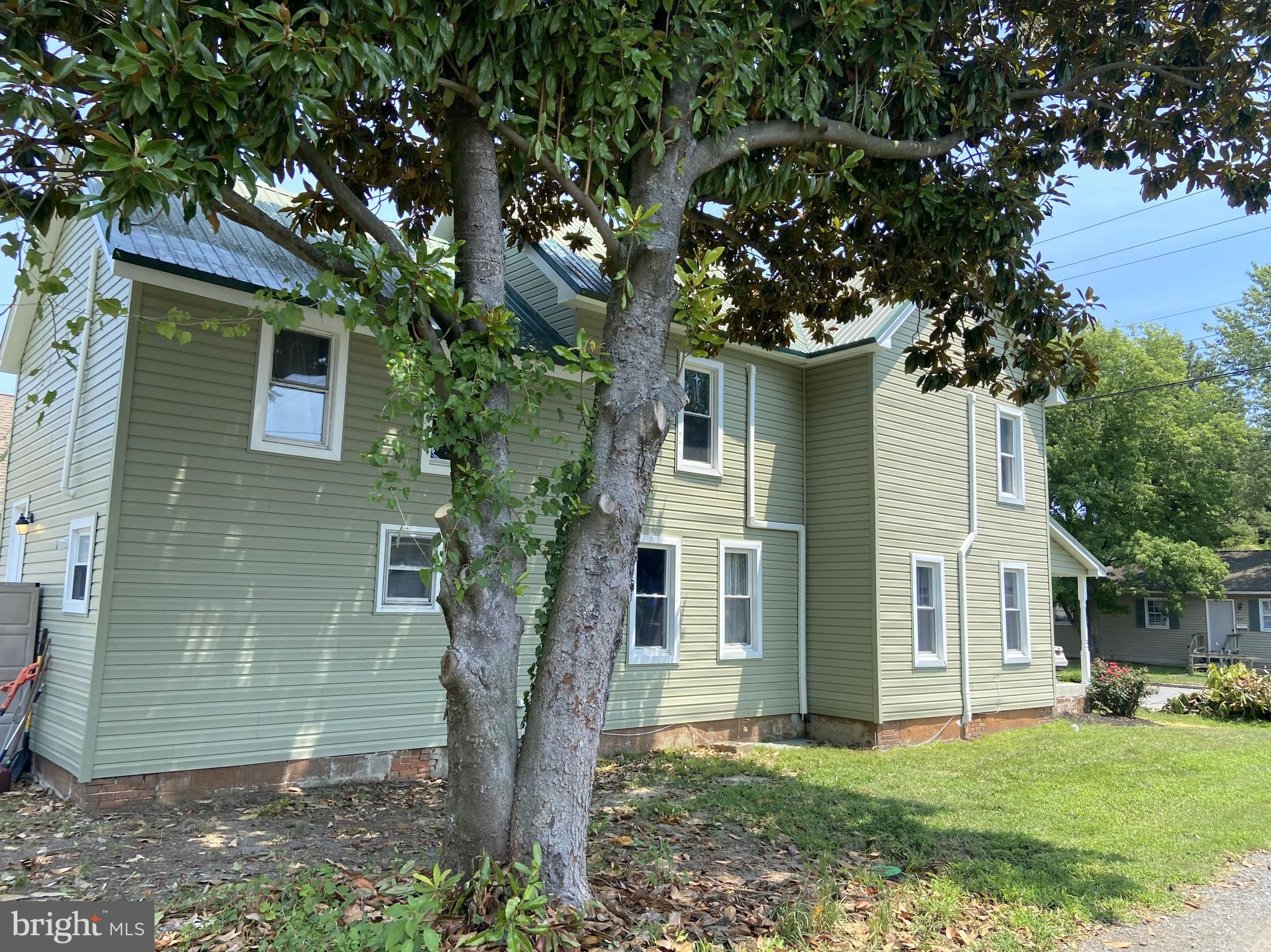 310 HARRINGTON STREET