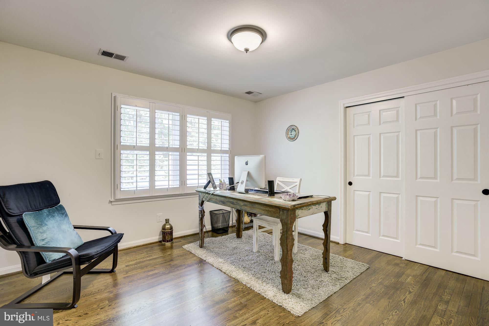 SUMMERWOOD - Residential