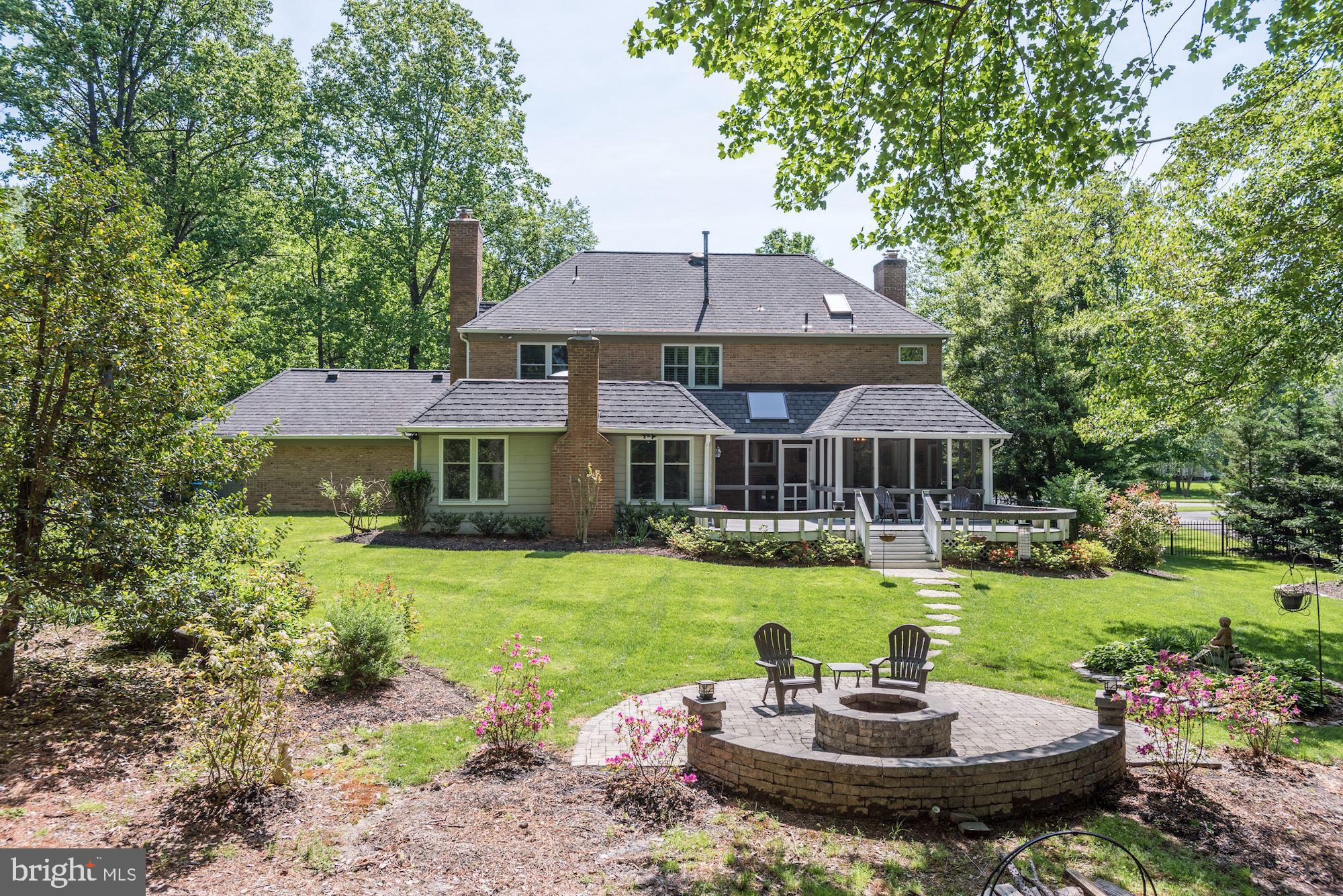 SUMMERWOOD - Residential