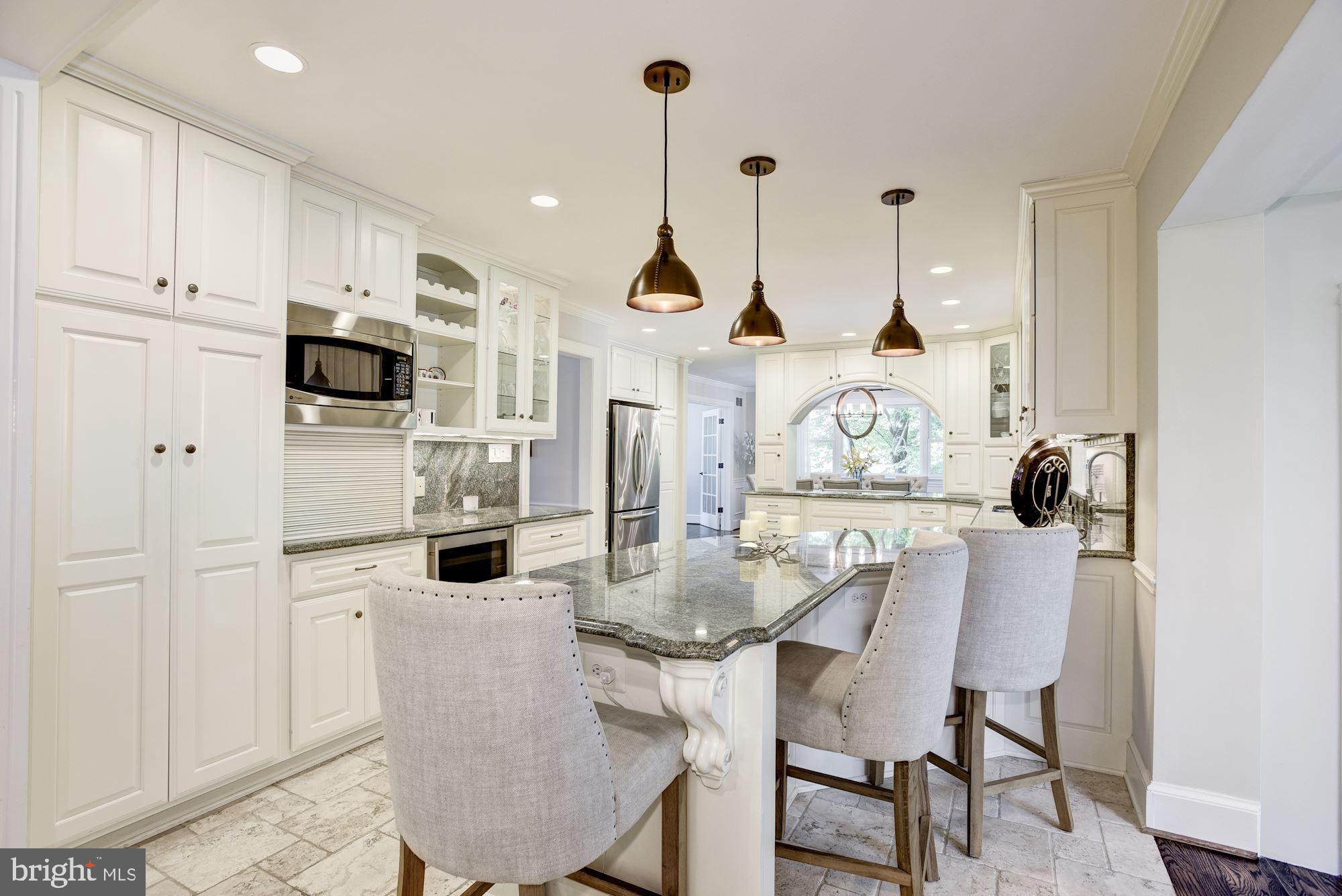 SUMMERWOOD - Residential