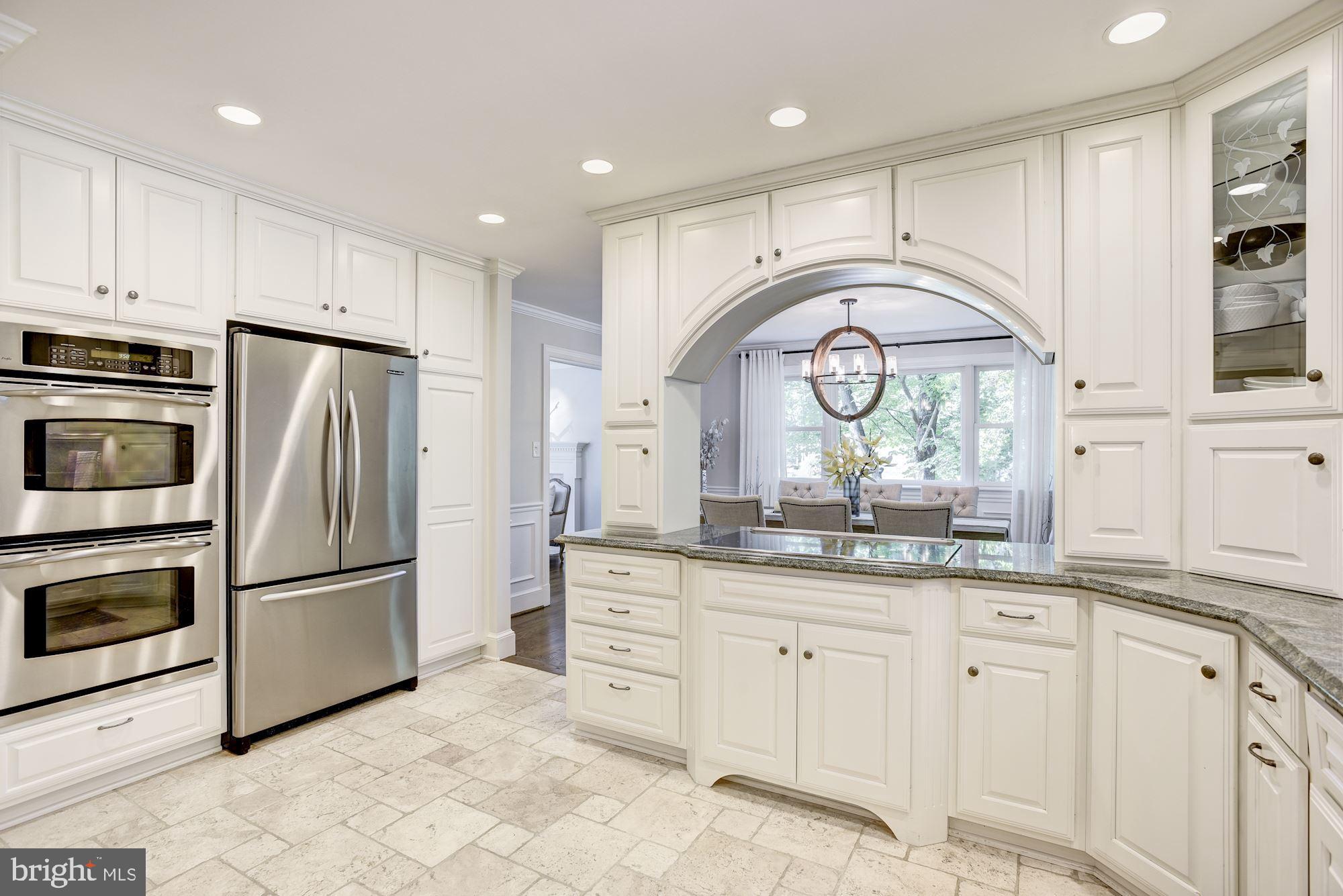 SUMMERWOOD - Residential