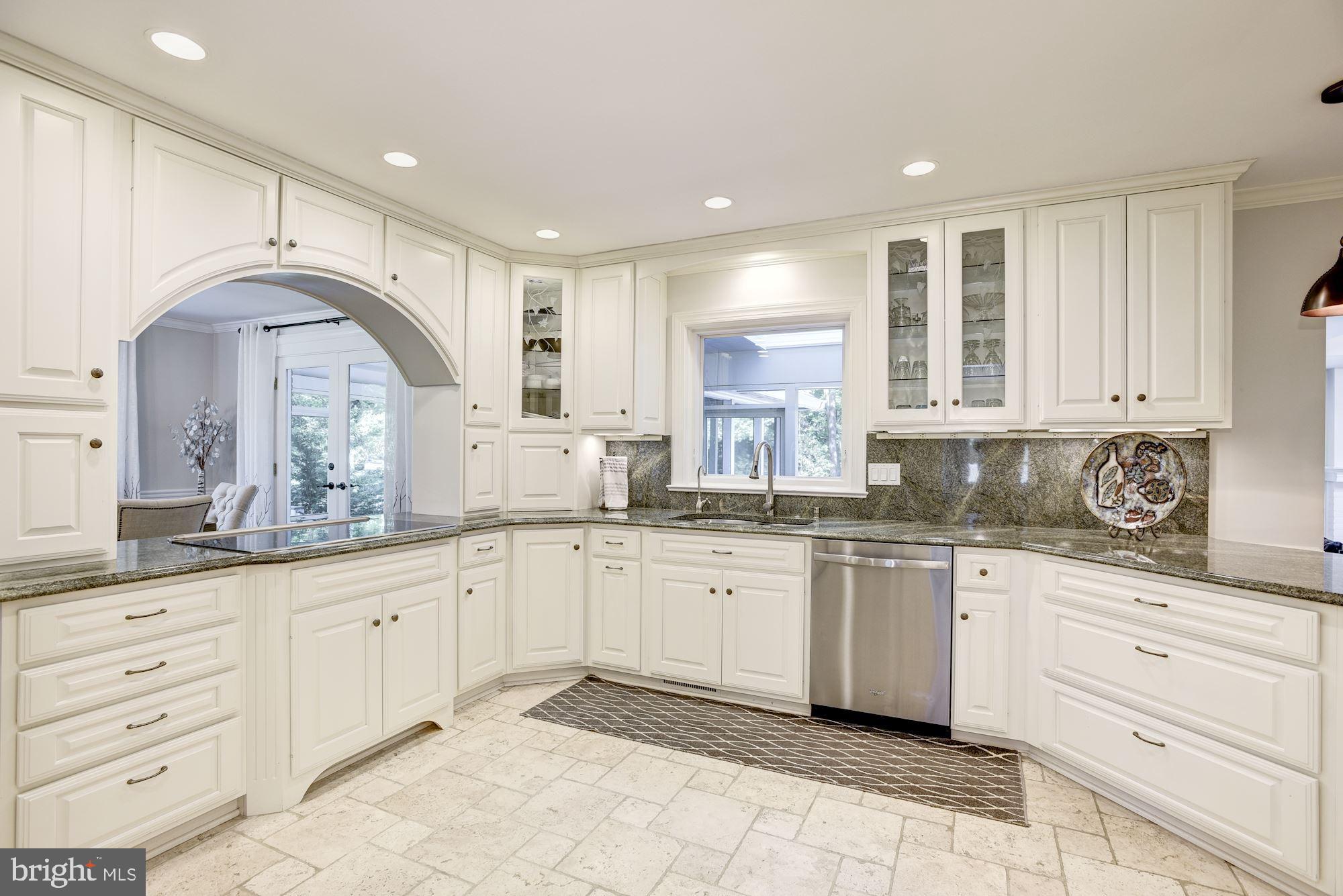 SUMMERWOOD - Residential