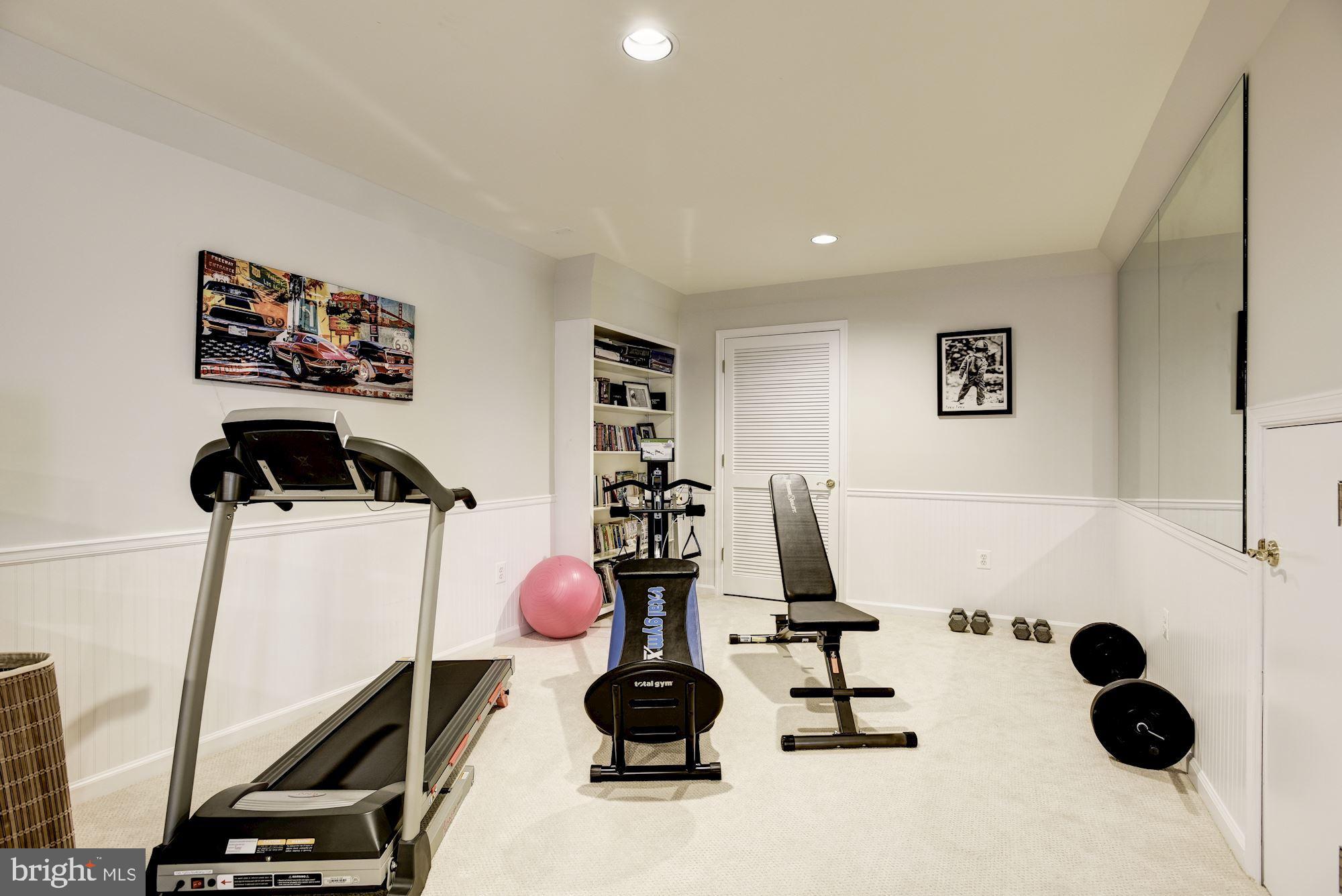 SUMMERWOOD - Residential