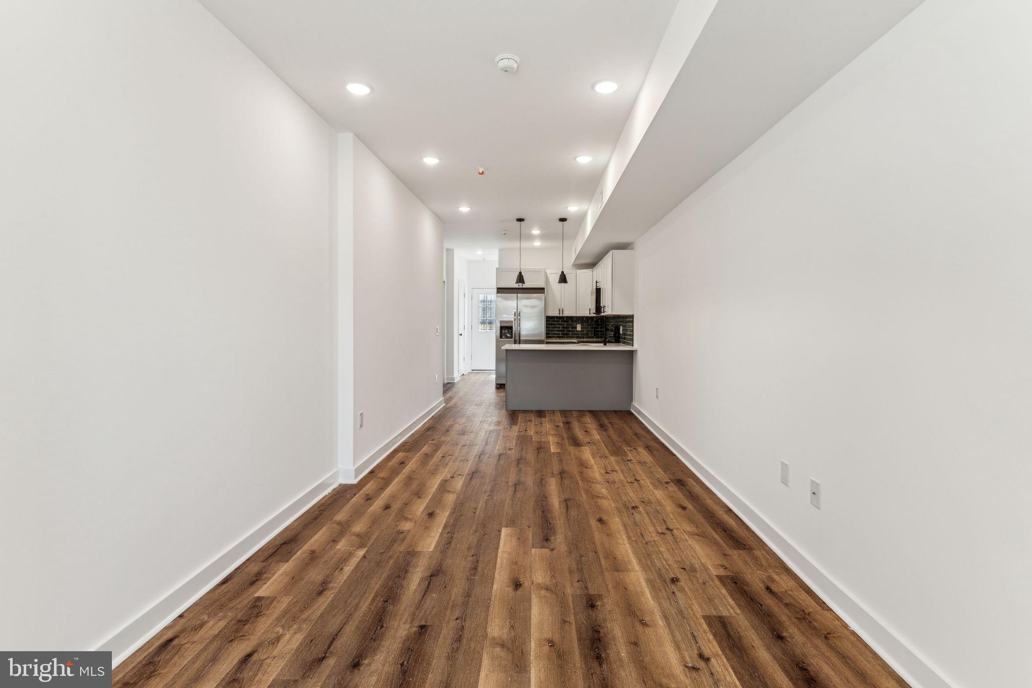 1010 W ARIZONA STREET 1