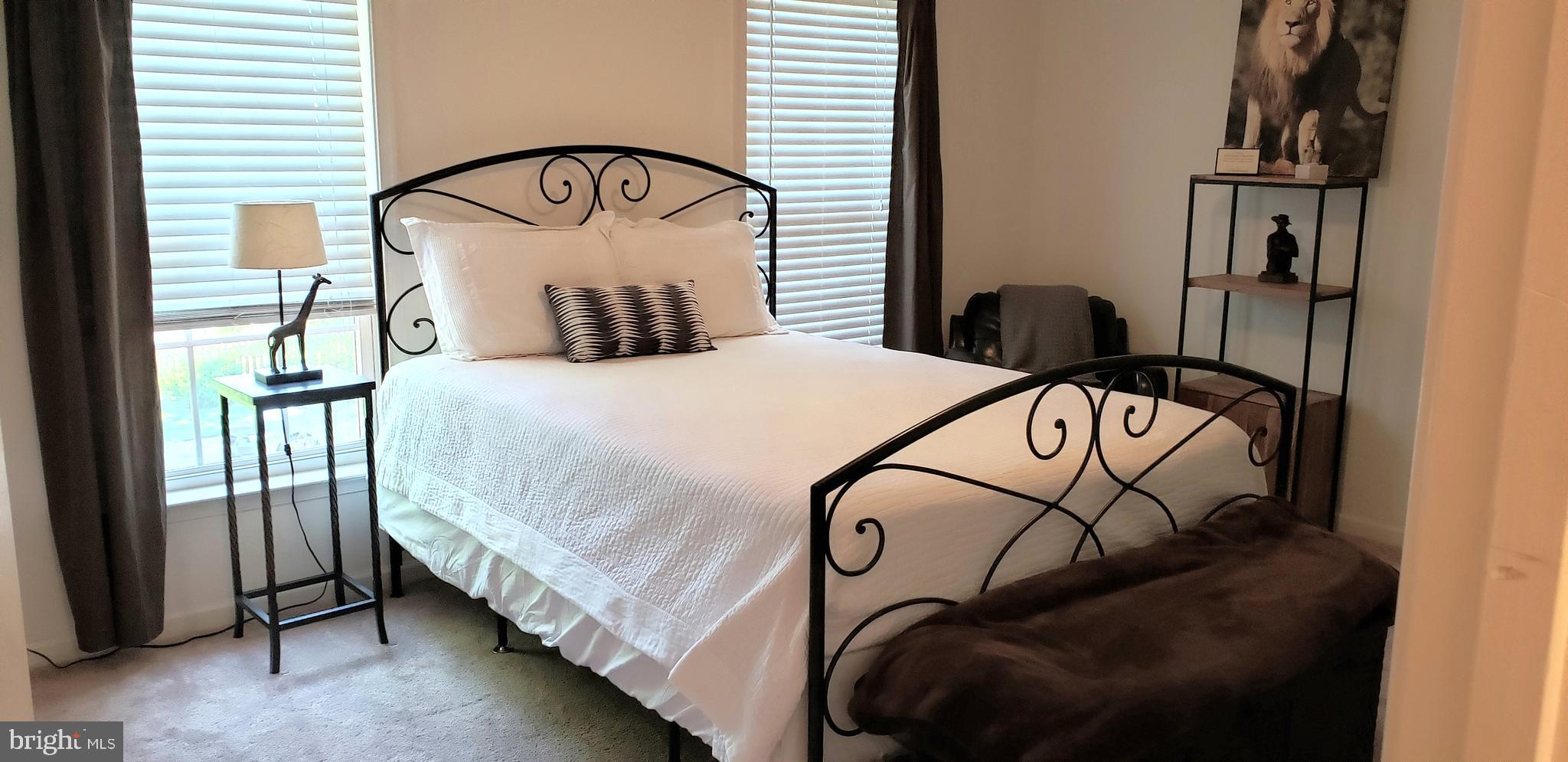 VILLAGES AT HAYMARKET - Residential Lease