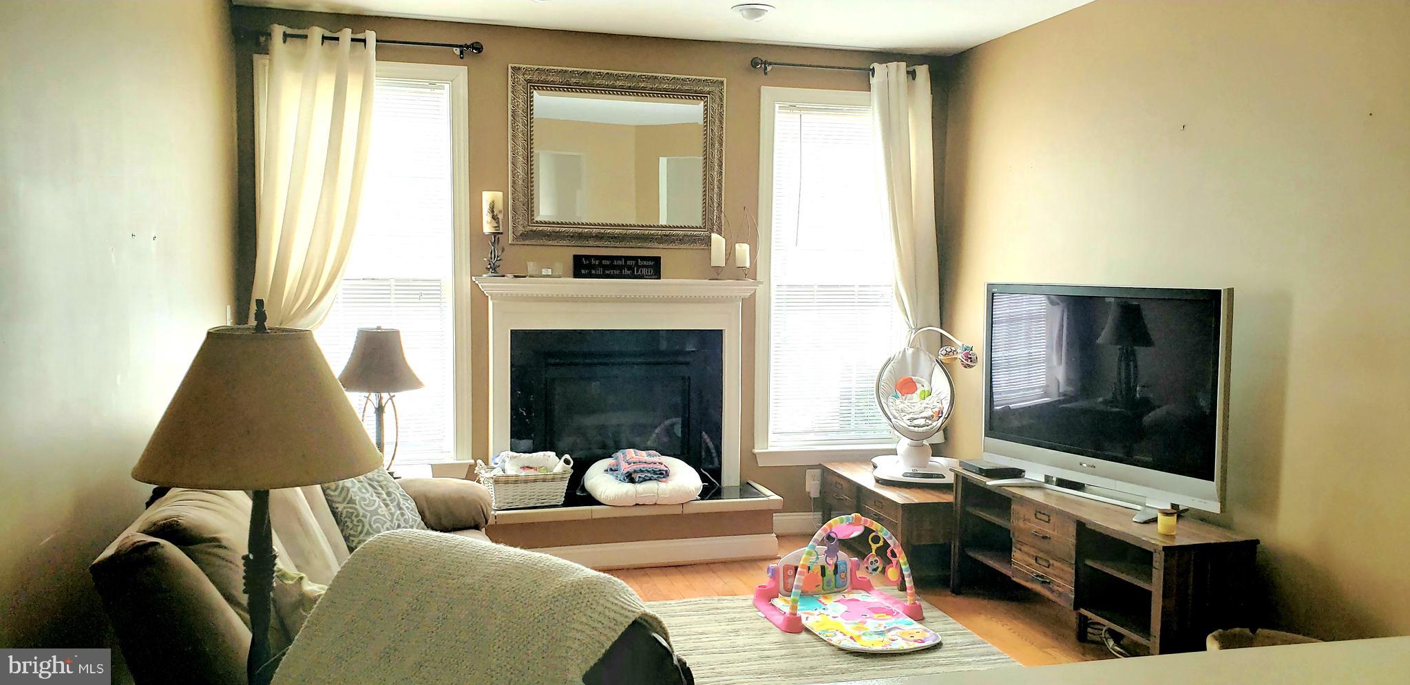 VILLAGES AT HAYMARKET - Residential Lease