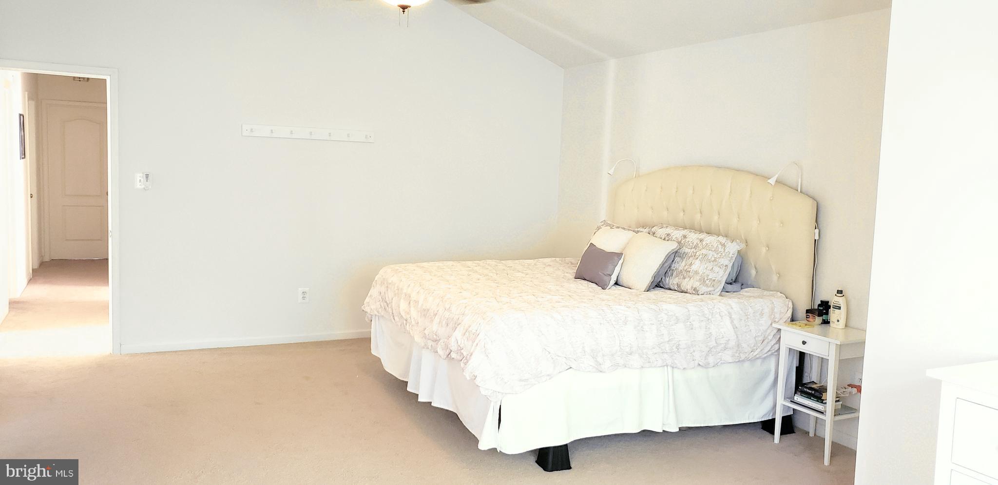 VILLAGES AT HAYMARKET - Residential Lease