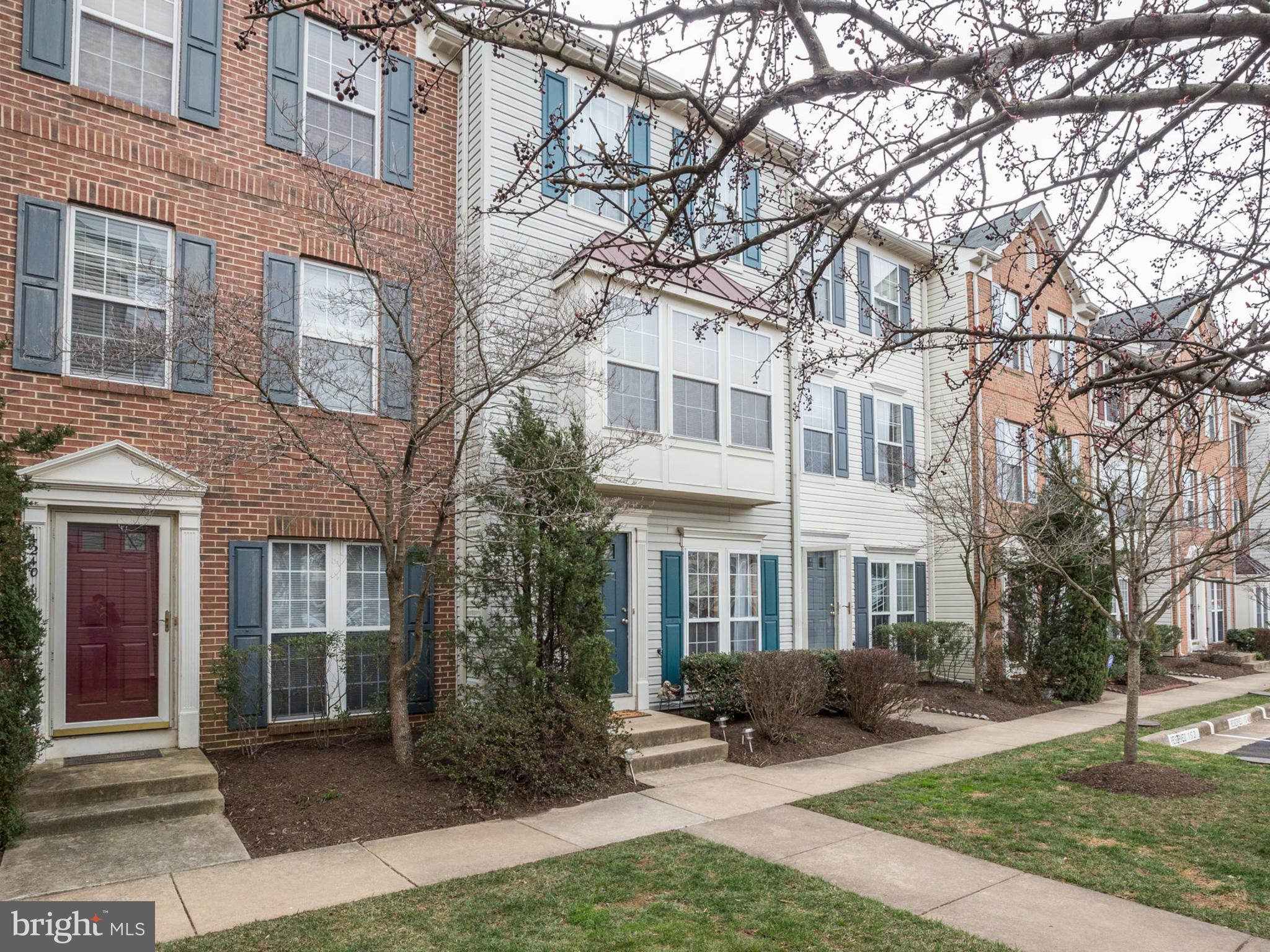 CEDAR LAKES - Residential