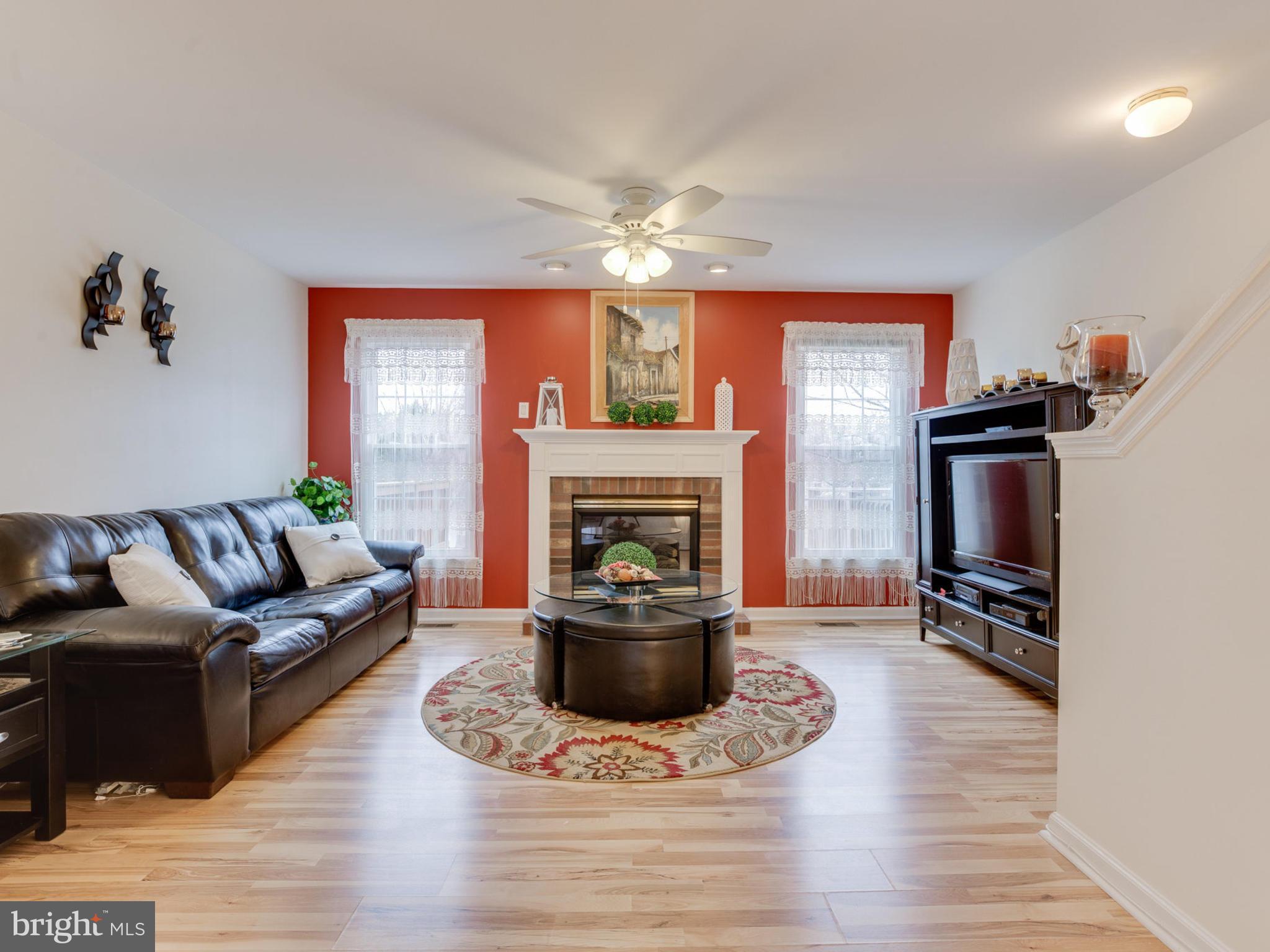 CEDAR LAKES - Residential