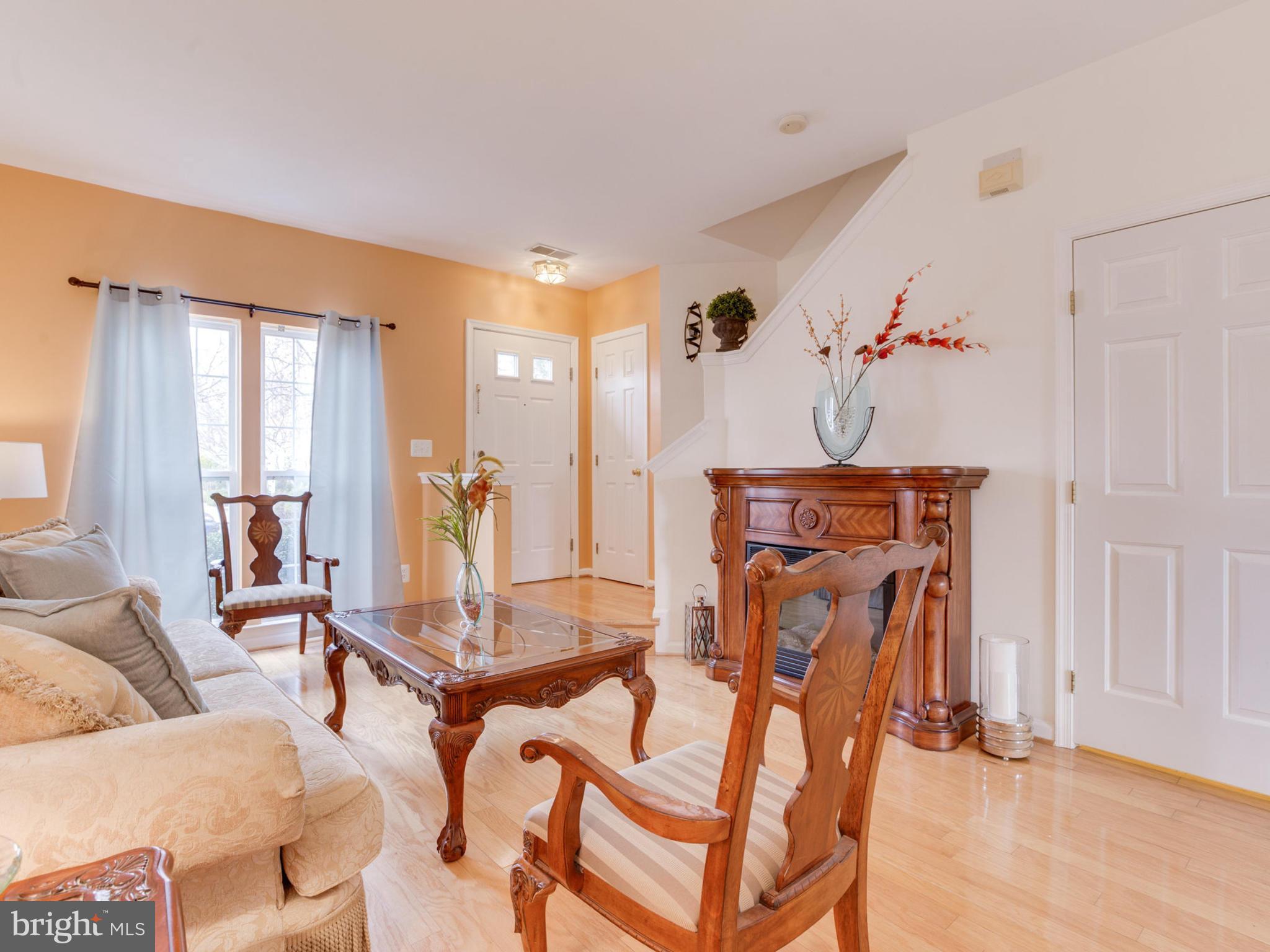 CEDAR LAKES - Residential