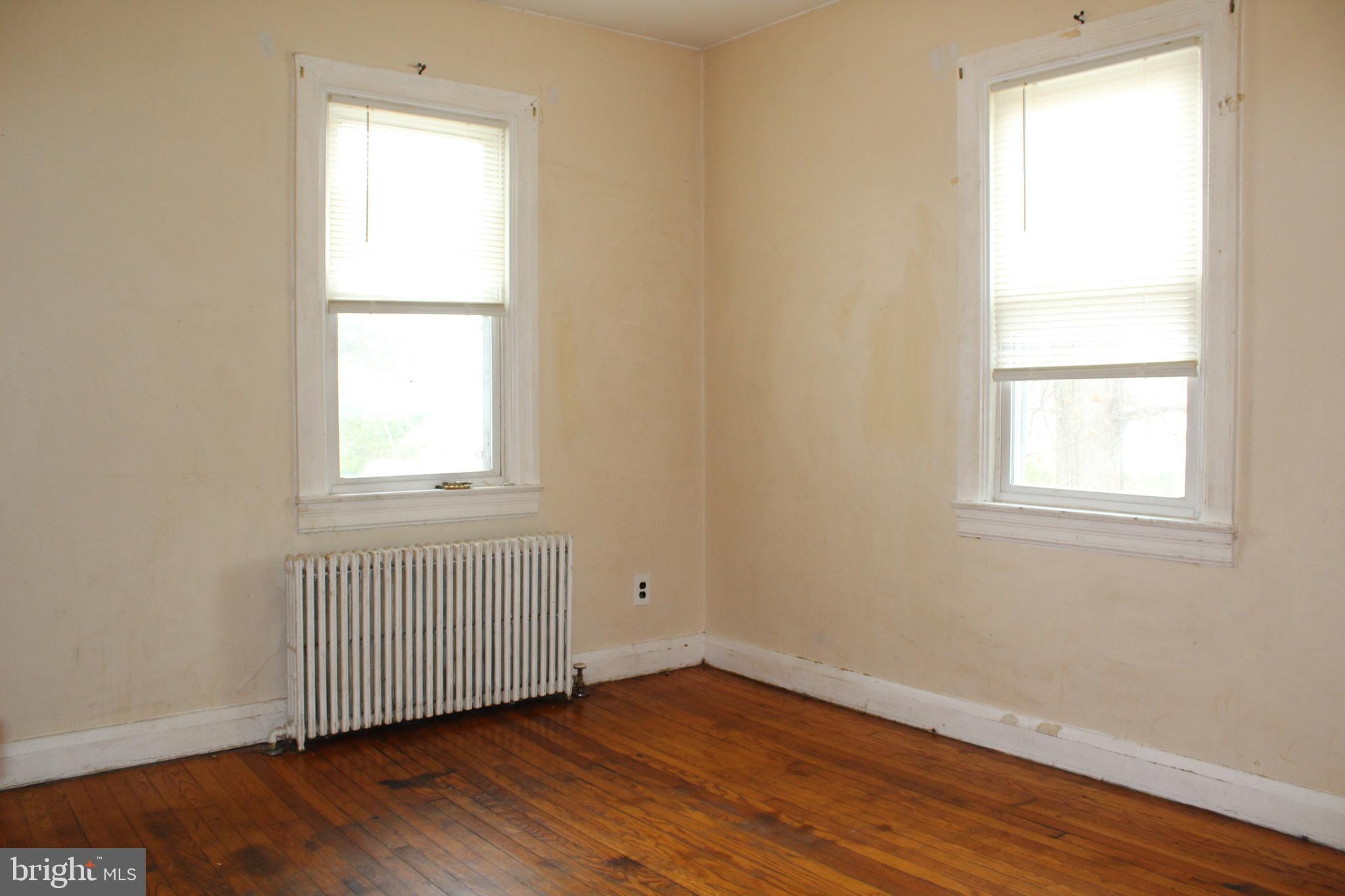 GLEN GARDENS - Residential