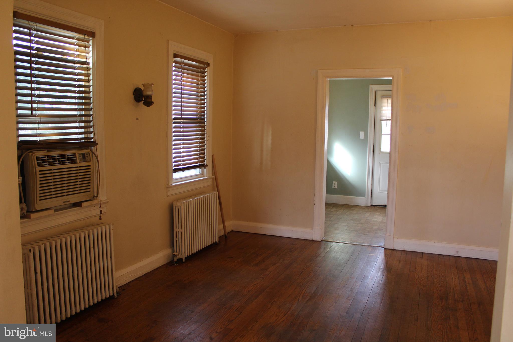 GLEN GARDENS - Residential