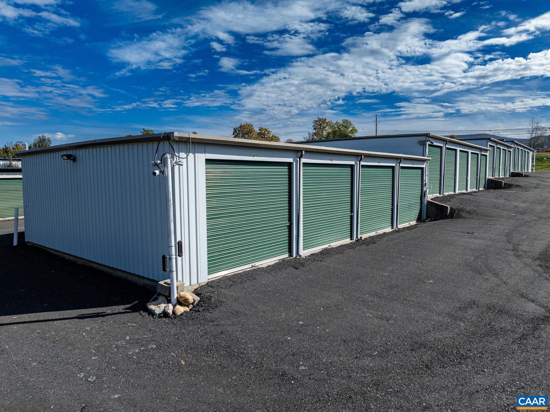 1430 E EAST SIDE HWY