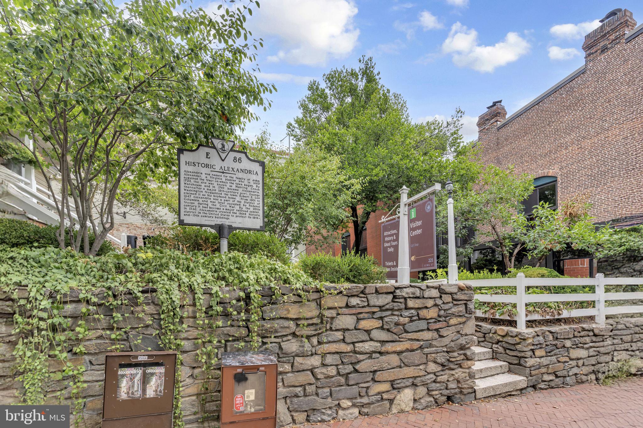 BEARINGS SOUTH - Residential Lease