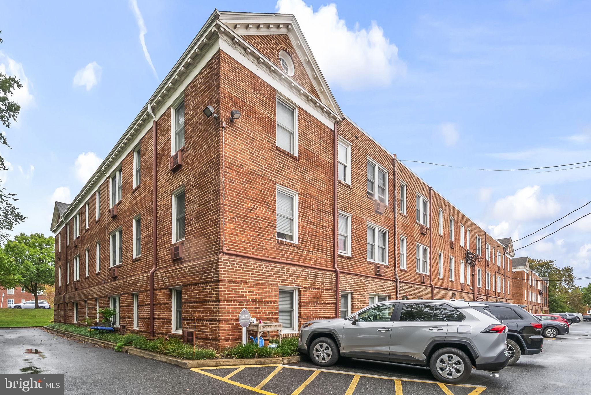 BEARINGS SOUTH - Residential Lease