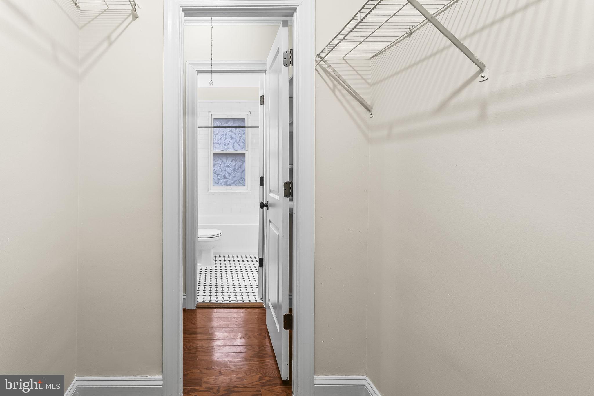 BEARINGS SOUTH - Residential Lease