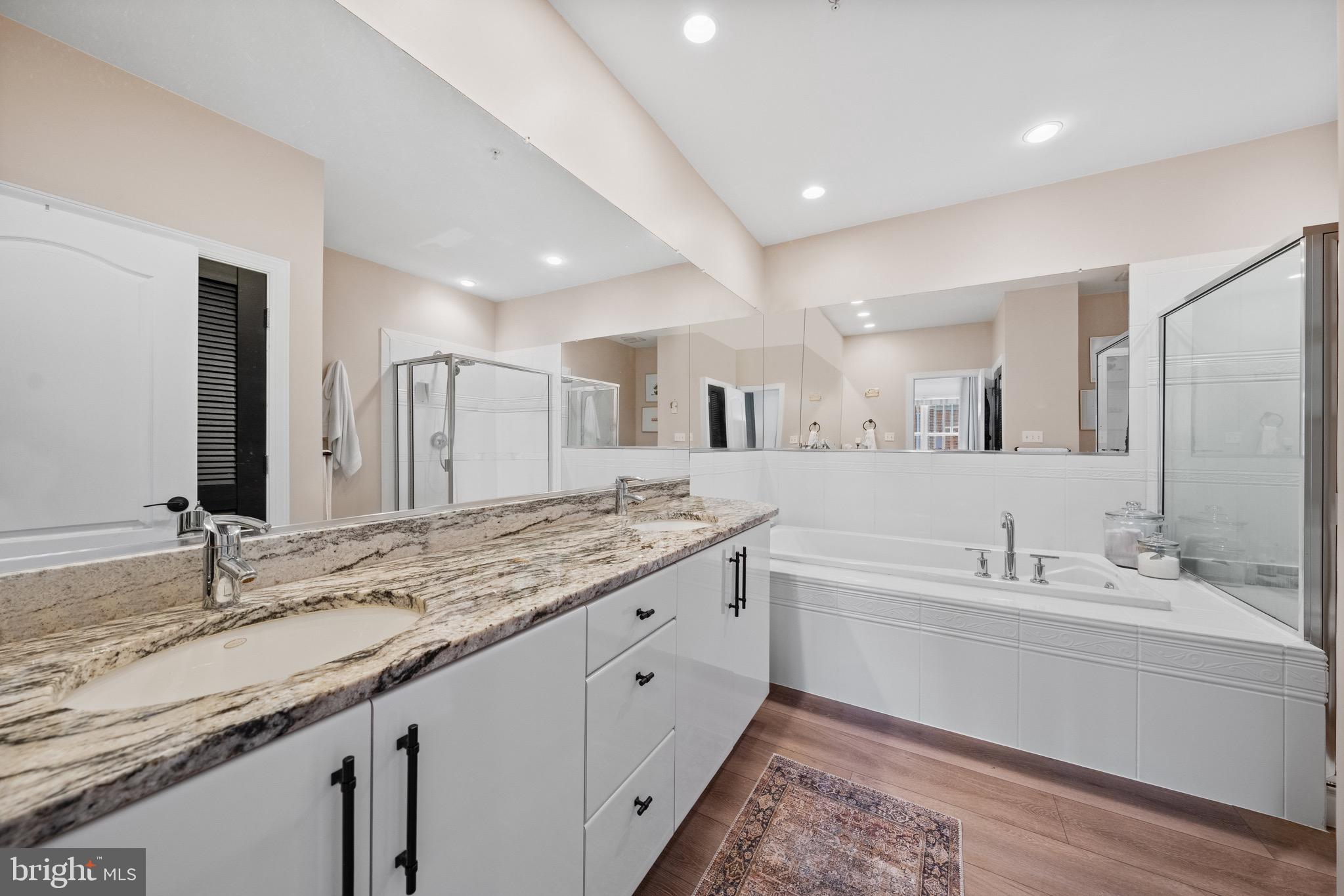 NORTH SHORE - Residential