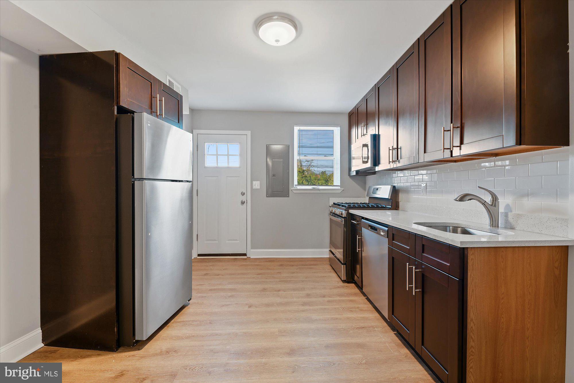 EDGECOMB - Residential