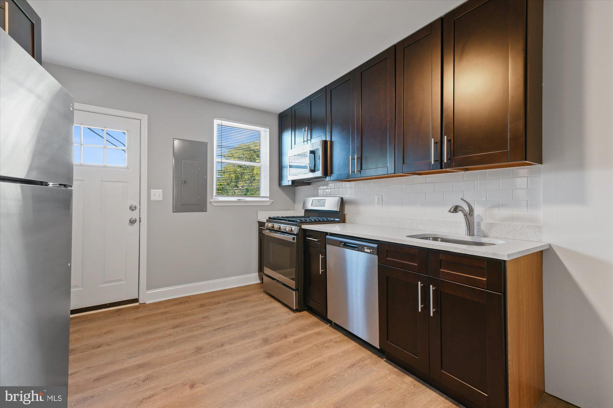 EDGECOMB - Residential