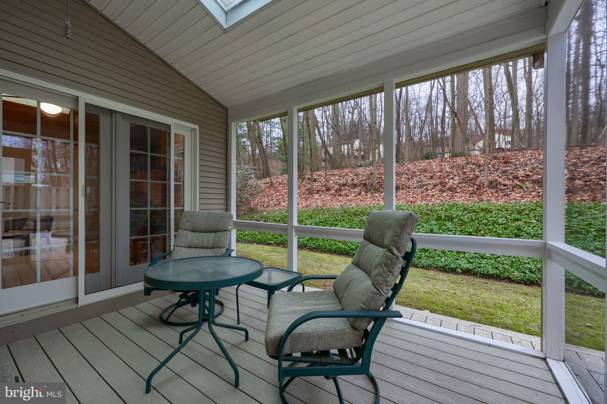 THE OAKS - Residential