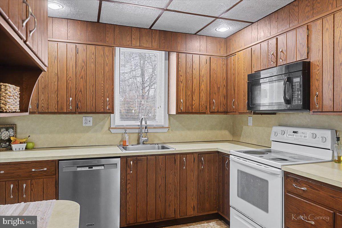 WEST WARD - Residential