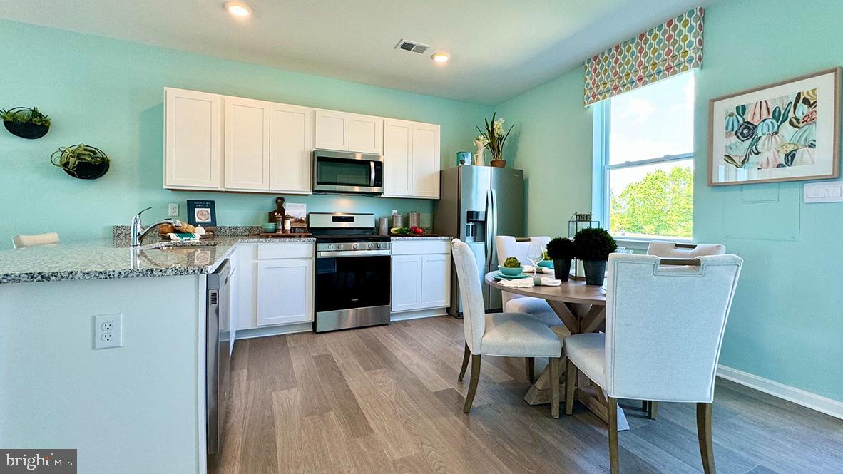 SASSAFRAS MEADOWS - Residential