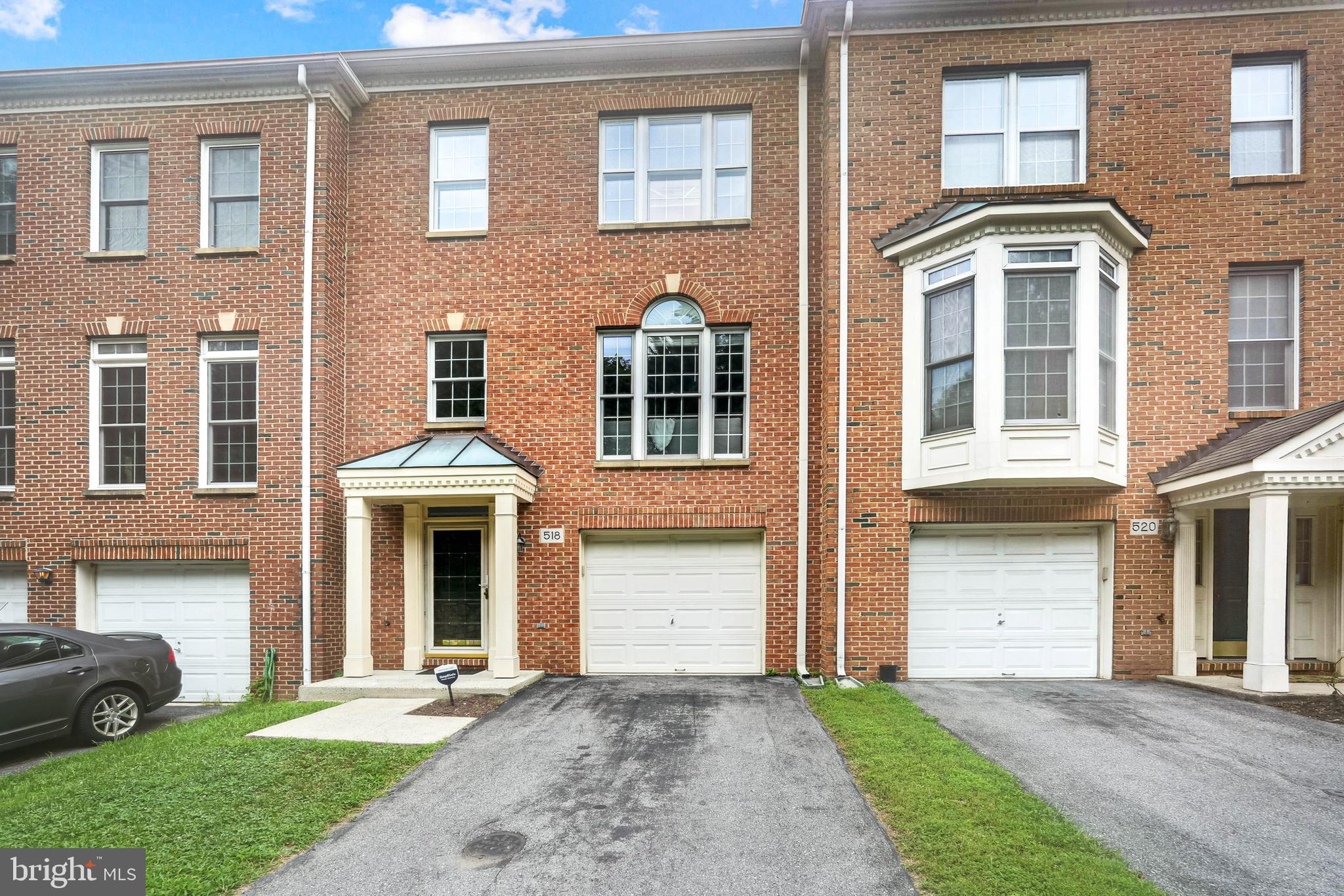 518 WINDING ROSE DRIVE