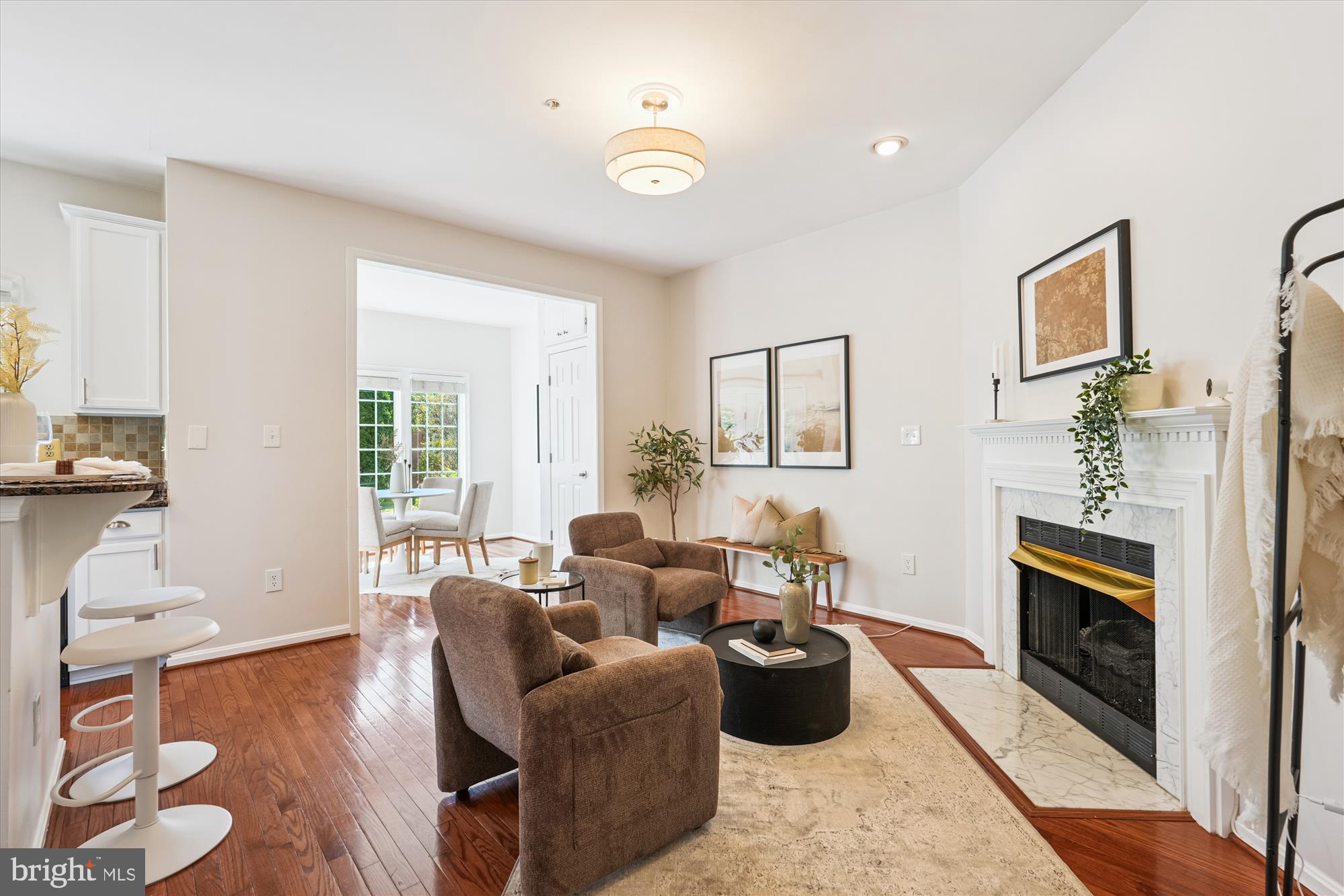 ROSE HILL FALLS - Residential