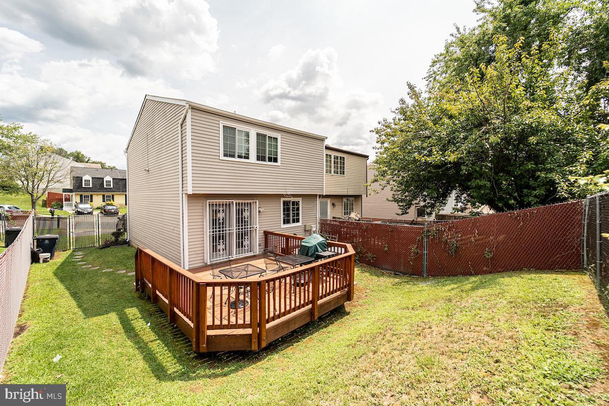 WILLOW HILLS - Residential