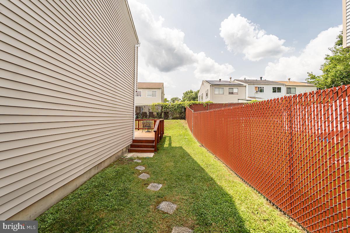 WILLOW HILLS - Residential