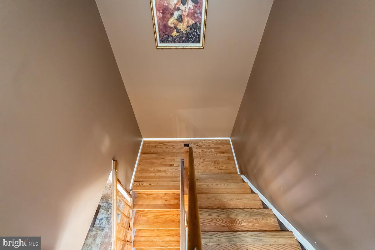 WILLOW HILLS - Residential