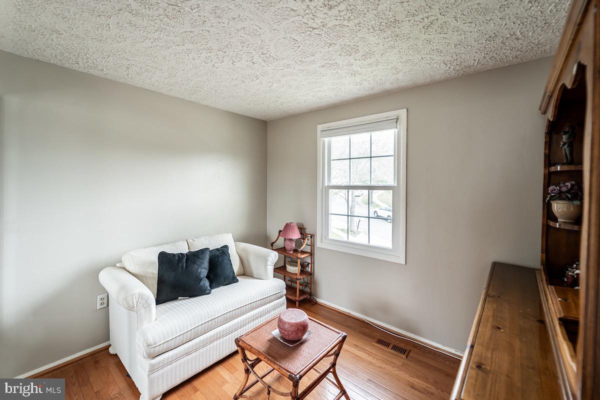 WILLOW HILLS - Residential