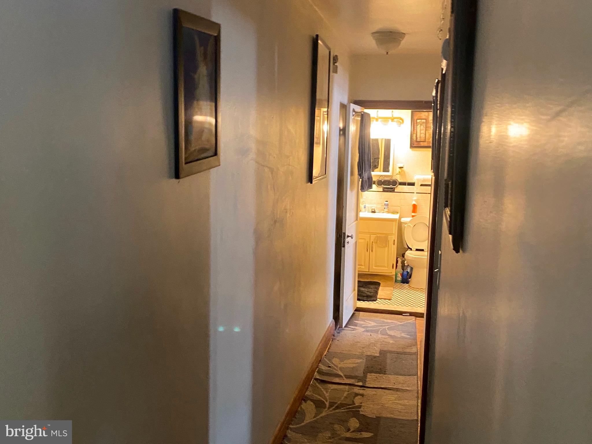 GUILFORD - Commercial Sale