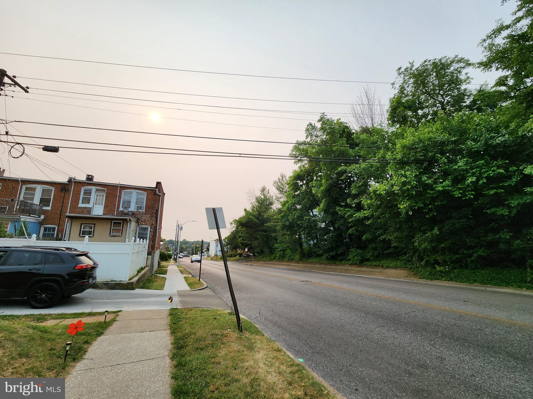 GUILFORD - Commercial Sale